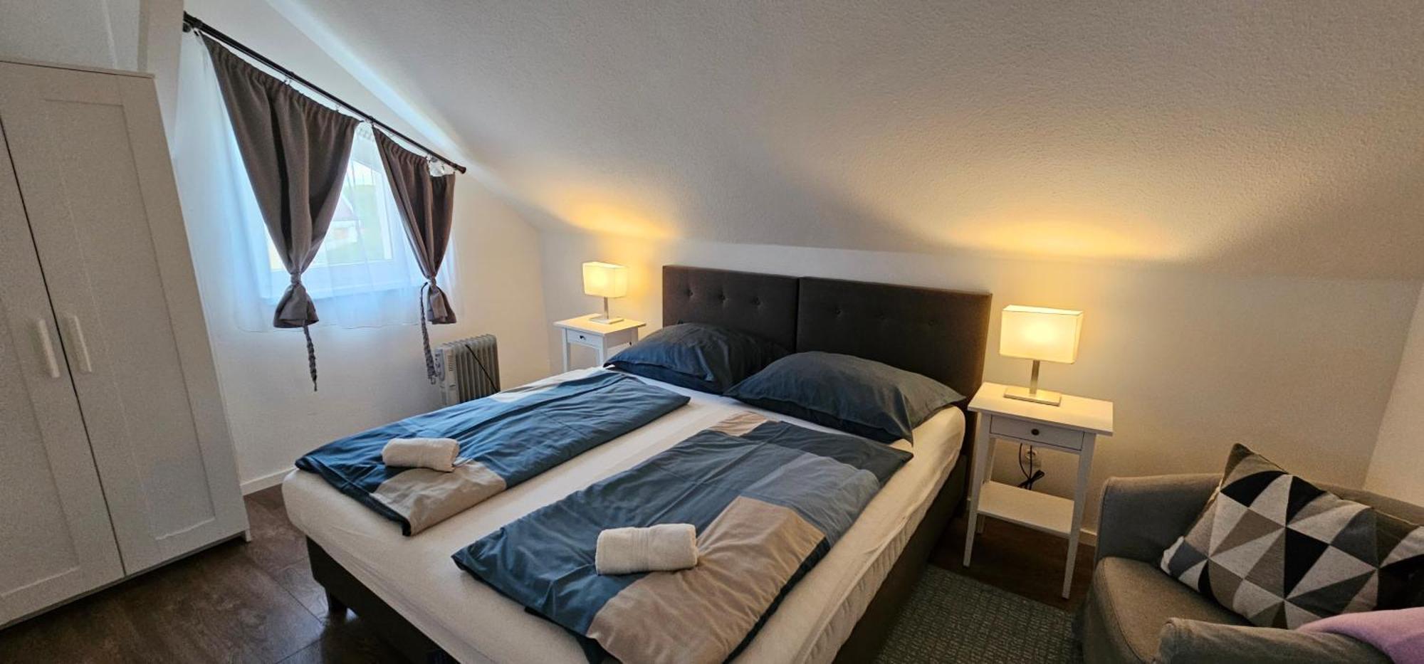 Adri Apartman Залакарос Стая снимка